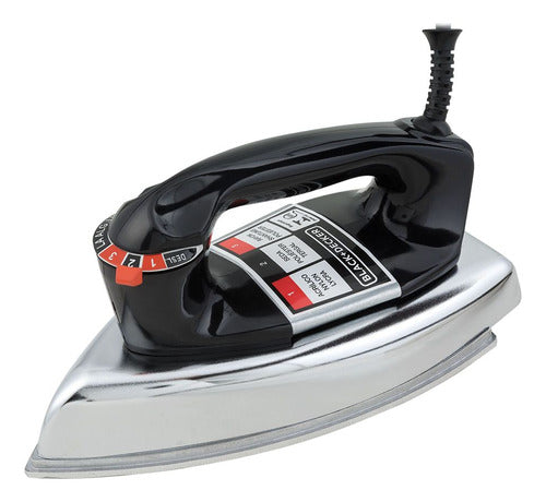 Ferro De Passar Roupa A Seco Cromado Com Base De Alumínio - Black+Decker VFA1110 220V